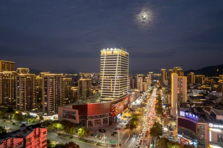 JI Hotel (Linhai Yintaicheng) Отели в г. Linhai