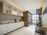 Atour Hotel (Changzhou Dinosaur Park) Hotels near Xinbei