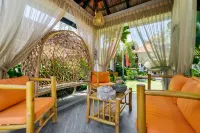 The Kembali Luxury Villa - Melaka 5 Bedroom Hotels in Central Melaka District