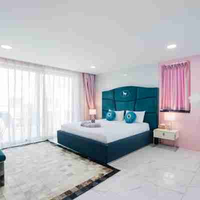 YiZen VIP Luxury Palm Springs Villa In Pattaya Rooms