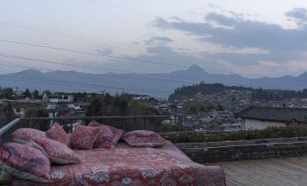 Lijiang Hourglass and Jun View Homestay