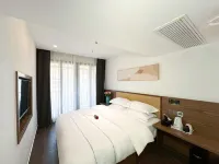 Jiangyun Xiaozhu Riverview Homestay - 2-Star