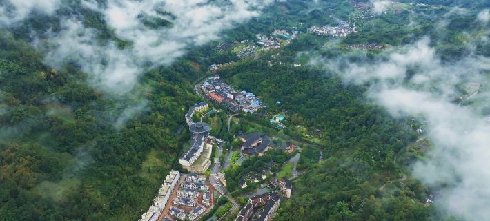 China Railway Huashuiwan Hot Spring Hotel Отели в г. Даи