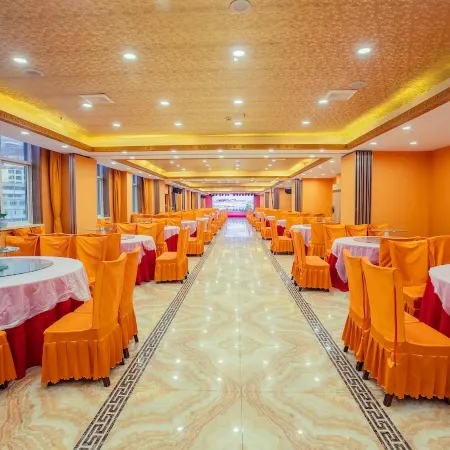 Zhuoni Hotel