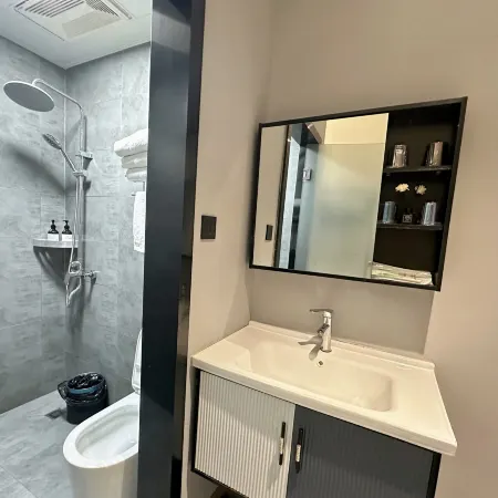 W E-sports Hotel