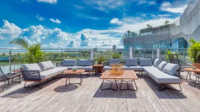Beihai Lingfeng Muhai Homestay Hotels in Mangrove Ecological Tourist Area/Garden Expo