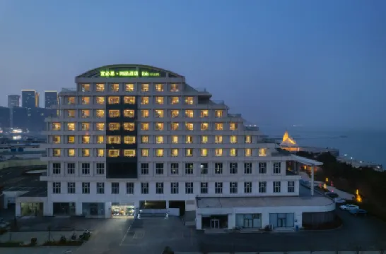 Ibis Stylesホテル（日照萬平口灯塔観光地） 灯台風景区周辺のホテル