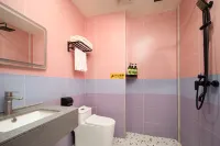 Lingshui Nanwan Impression Cloud Hotel