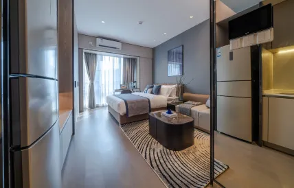 Xicheng Business Hotel (Shenzhen Shuanglong Metro Station)