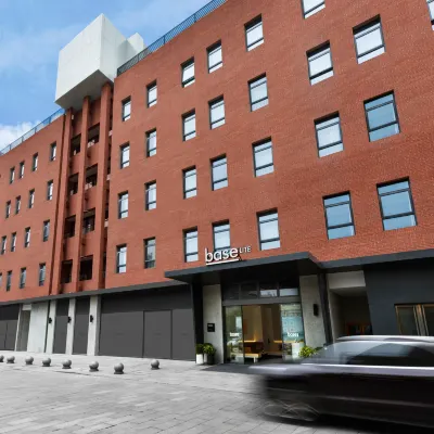 baseLITE TONGFENG Serviced Apartment Hotels near Luxun Park