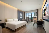 Atour Hotel Shiqi Pedestrian Street, Fuhua Road, Zhongshan