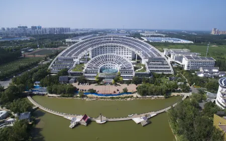 Solar Valley Micro-E International Hotel Отели в г. Дечжоу