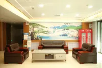 Baicheng County Fuyuan Hotel (Baicheng County Sports Plaza Branch) - موقف سيارات