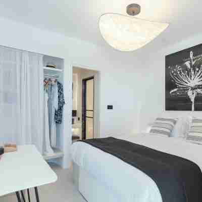 IKIES Santorini Rooms