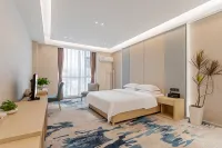 Huaning Hotel