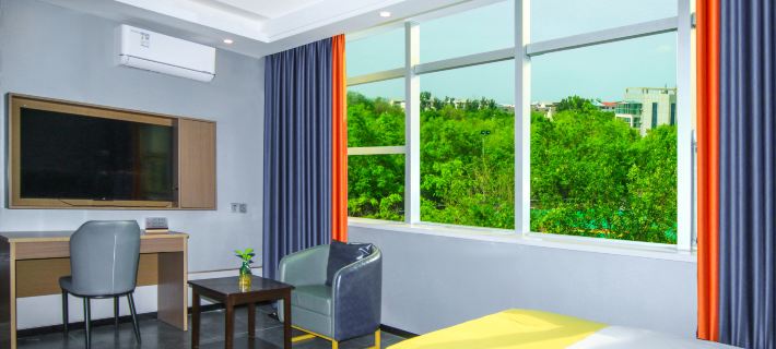 Dushanzi Today Hotel Các khách sạn ở Karamay