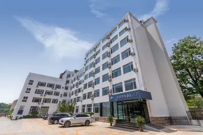 Homeinn Selected Hotel (Qingdao Hong Kong East Road Qingdao University) Các khách sạn ở Thanh Đảo