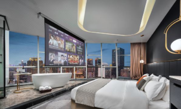 NASA Yunduan High-altitude Riverview Hotel (Chongqing Jiefangbei Pedestrian Street)