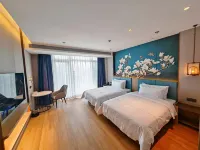 Magnotel Hotel (Shenyang Shenbei University Town Fantawild Store) Hotels in der Nähe von Liaoning College of Communications Gymnasium