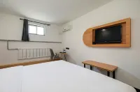 Zhesu Select Hotel (Yangquan Riverside Street)