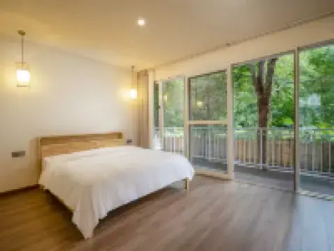 Mengyuan Paradise Kunlong Guoxue Health Valley Hotel