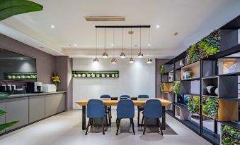 Homeinn Selected Hotel (Chengdu Panda Base Zoo Subway Station)