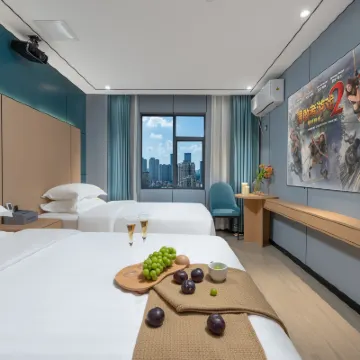 Yuebo Cinema Hotel (Nanchang Tengwang Pavilion Bayi Square Branch) Hotels near Xihu