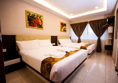 LOUIS Hotel Hotels in Asam Kumbang