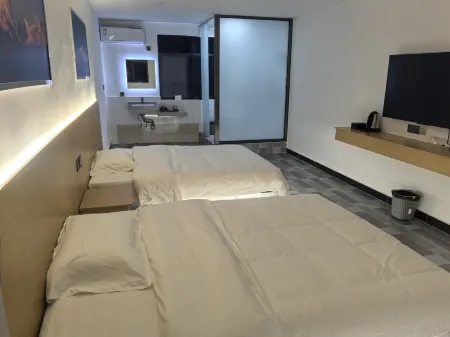 Ink on the flower blossom homestay Отели в г. Мото