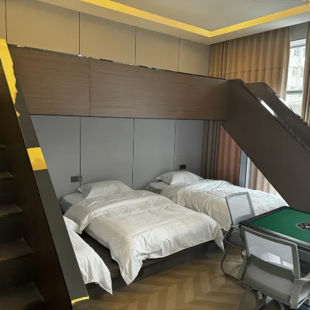 Paike E-Sports Hotel (Yueya Lake Park)