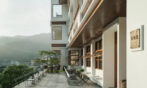 Zhenyuan River Mountain Collection·Auspicious Heights Boutique Resort
