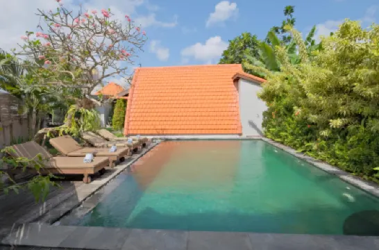 Sandat Bali Villa Hotels near Bali MMA