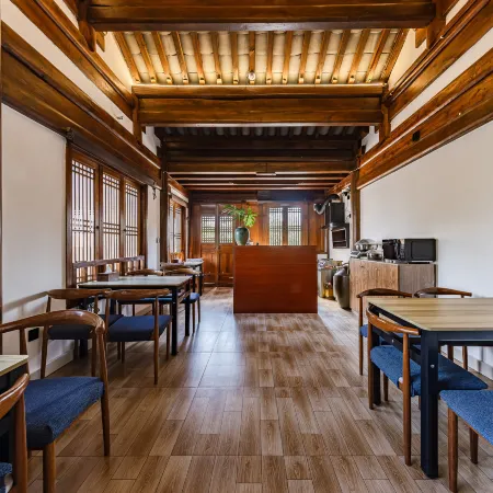 Wangyungui Hotel Отели в г. Цзяньшуй