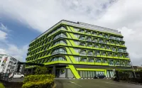 56 Hotel Block B Hotel in zona Wawasan Open University