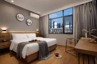 Anya Courtyard HOTEL - 3 estrellas