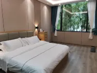 Li County Wuyoucheng Hotel