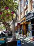 Weihai Ancient Street | Ease Residence Guesthouse (Xingfu Men Branch of Weihai High Plaza)