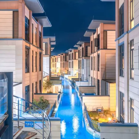 Longmen Nankunshan Baiyingju Holiday Homestay