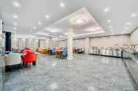 Hanfu International Hotel (Yancheng Station Institute of Technology)