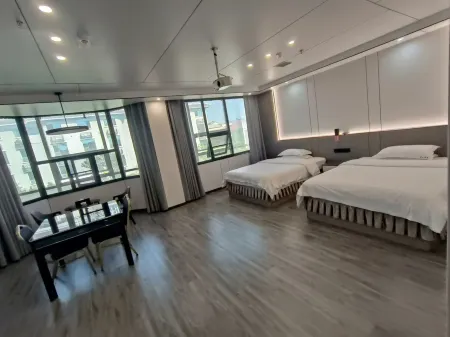 Fuwang Business Hotel Отели рядом с достопримечательностью «Zhijiang Tianhou Temple»