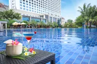 XIHU RESORT HOTEL - Infinity Pools