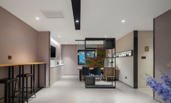 Homeinn Selected Hotel (Xi'an Aerospace City Fengqiyuan Subway Station)