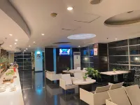 Studio One Thamrin Hotel - servizio colazione
