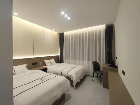 Yingyou Zhijia Homestay (Da Platform Wusong Scenic Area) Отели рядом с достопримечательностью «Xunke Dapingtai Wusong Sceneic Area»