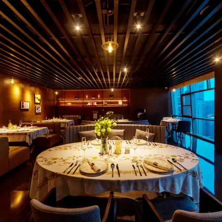 International Hotel.LuoYang