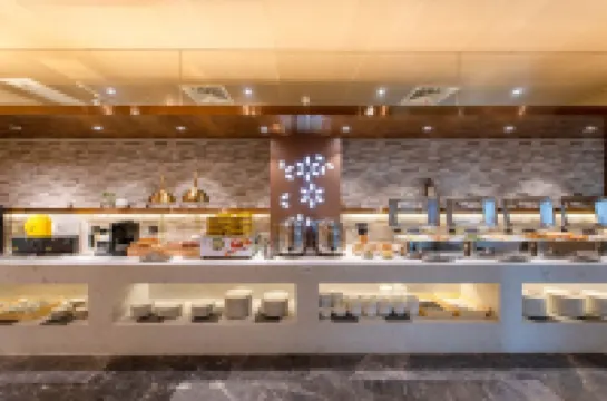 Lavande Hotel (Shenzhen Dongmen Shuibei Cuizhu Subway Station)