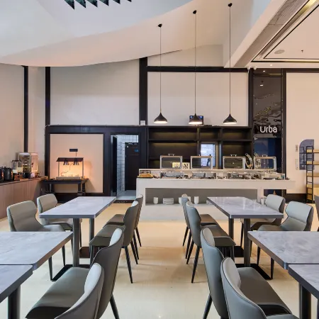 Urba Hotel (Qingyuan Shunying Shidaiguangchang Qingcheng Station)