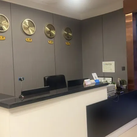 Homeinn Paibai Cloud Hotel (Dalian Wafangdian Changxing Island Economic Zone Changxing Road Branch)