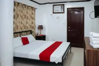 RedDoorz Plus @ Billy's Resort Oslob