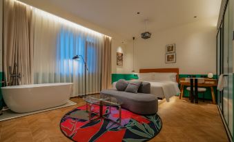 Quzhou Waiting for You Art Hotel (Shuitingmen Confucius Temple)